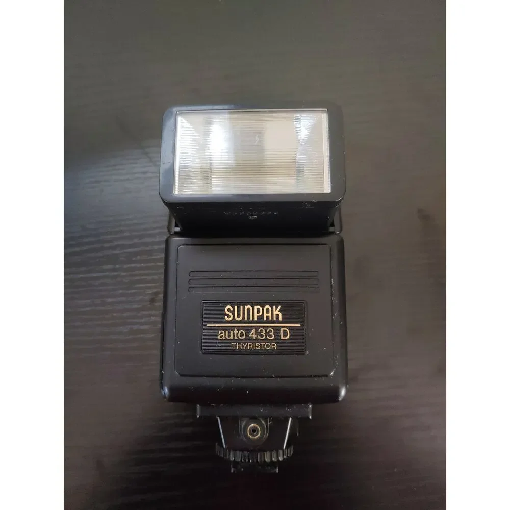 Vintage Sunpak Auto 433 D Thyristor Flash